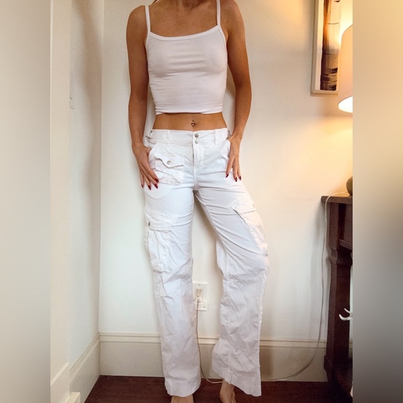 Garage Cleo White Cargo Pants - Picture 2 of 3